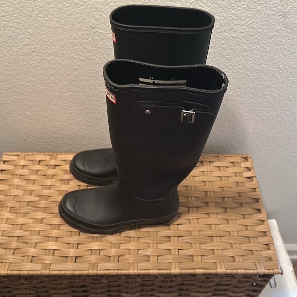 Hunter Boots - Picture 2 of 3